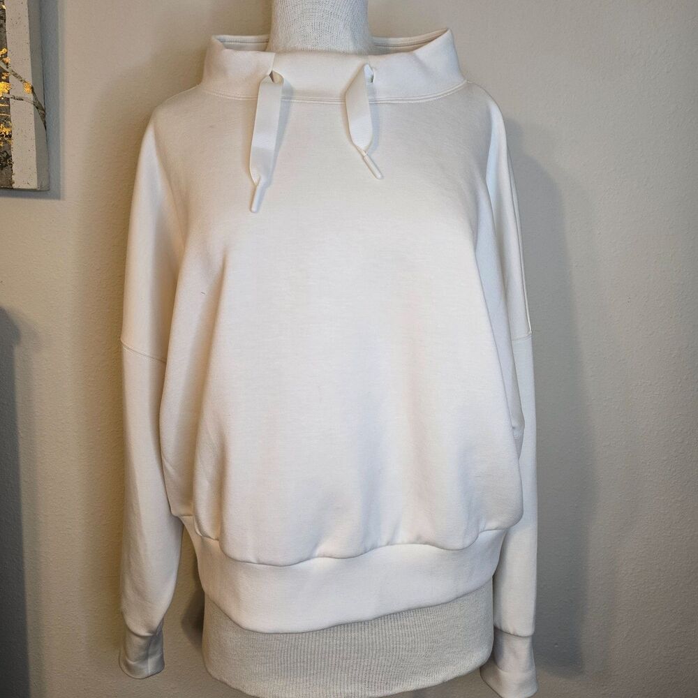 stylus white oversized hoodie jcpenney Large